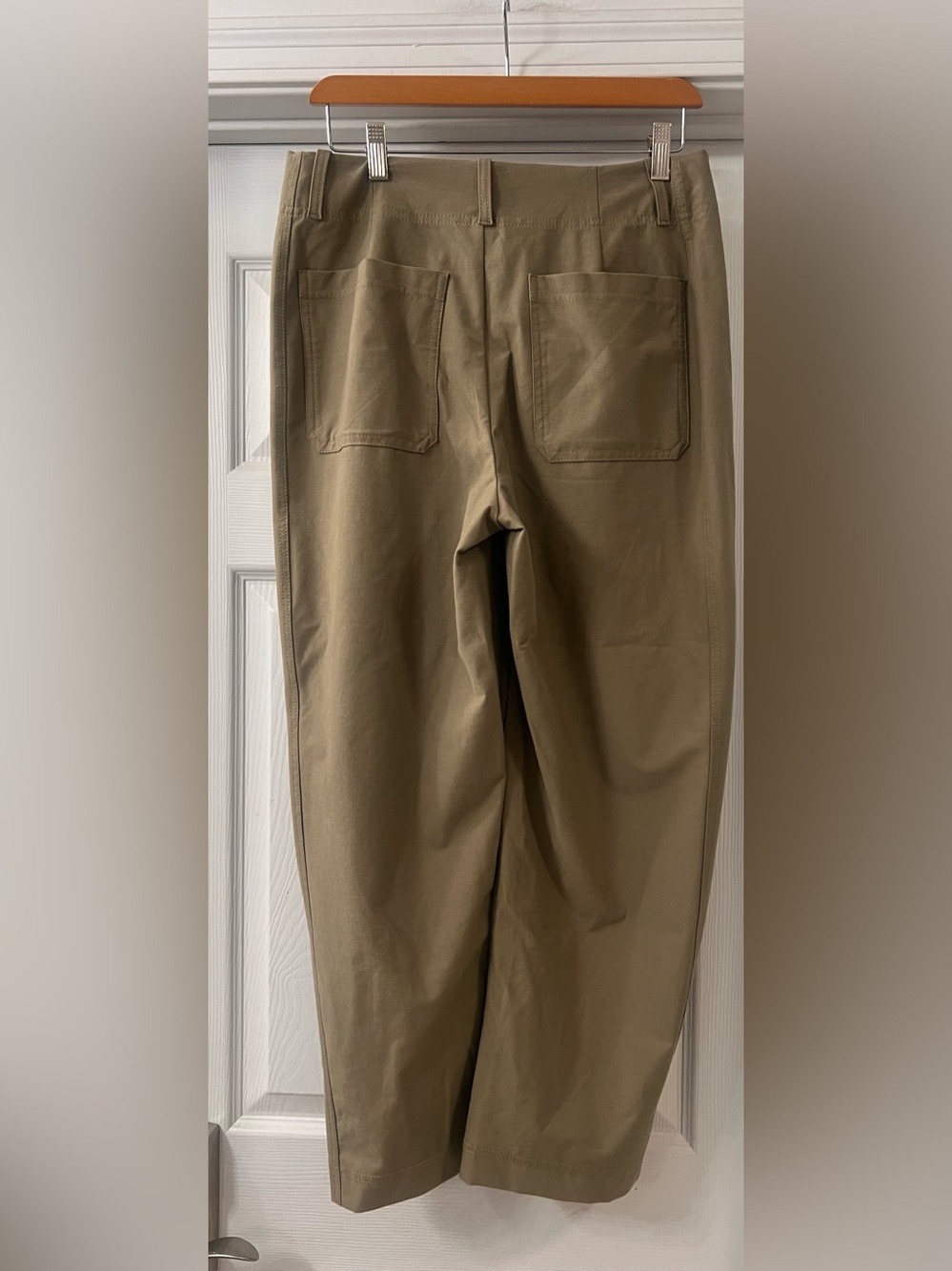 Athleta Olive Green Skyline Barrel HighRise Barrel Pants Sz 10 NWT - Casual, - Picture 7 of 11